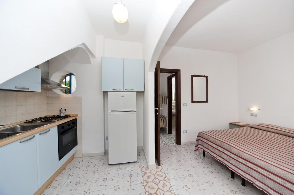 La Rotonda Sul Mare 3*